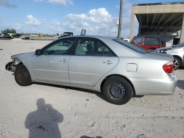 Photo 1 VIN: 4T1BE32K66U137743 - TOYOTA CAMRY LE 