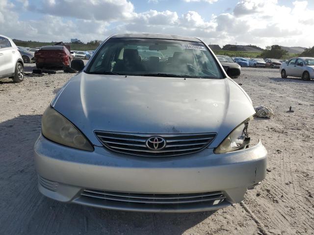 Photo 4 VIN: 4T1BE32K66U137743 - TOYOTA CAMRY LE 