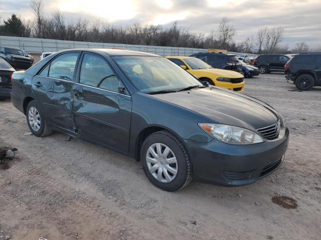 Photo 3 VIN: 4T1BE32K66U147785 - TOYOTA CAMRY 