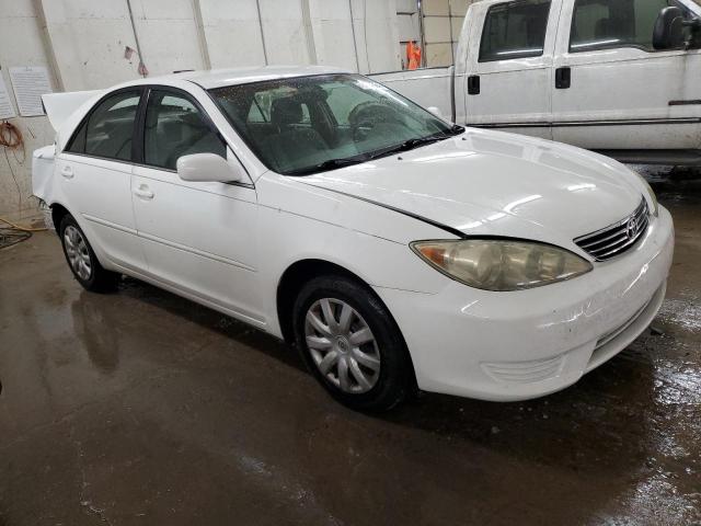 Photo 3 VIN: 4T1BE32K66U647249 - TOYOTA CAMRY LE 