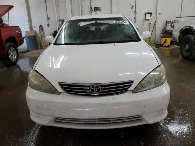 Photo 4 VIN: 4T1BE32K66U647249 - TOYOTA CAMRY LE 