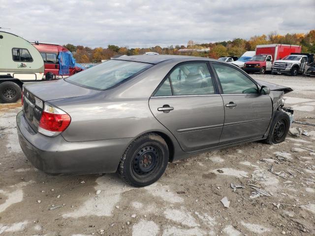 Photo 2 VIN: 4T1BE32K66U683779 - TOYOTA CAMRY 