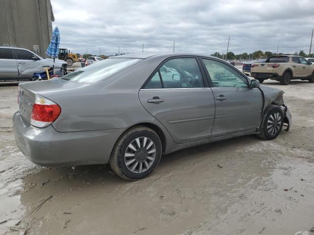 Photo 2 VIN: 4T1BE32K66U712455 - TOYOTA CAMRY 