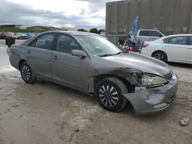 Photo 3 VIN: 4T1BE32K66U712455 - TOYOTA CAMRY 