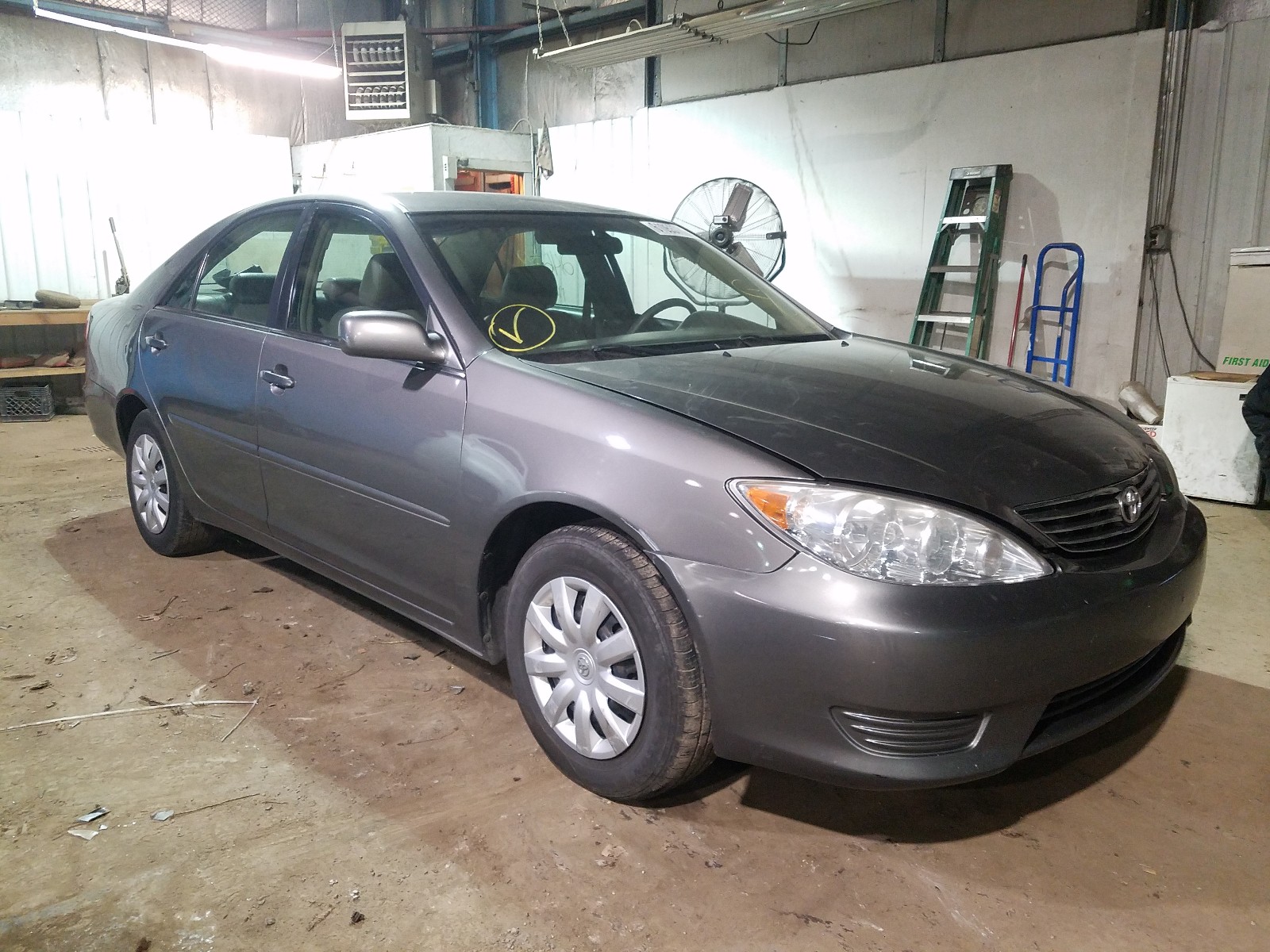 Photo 0 VIN: 4T1BE32K66U724136 - TOYOTA CAMRY LE 