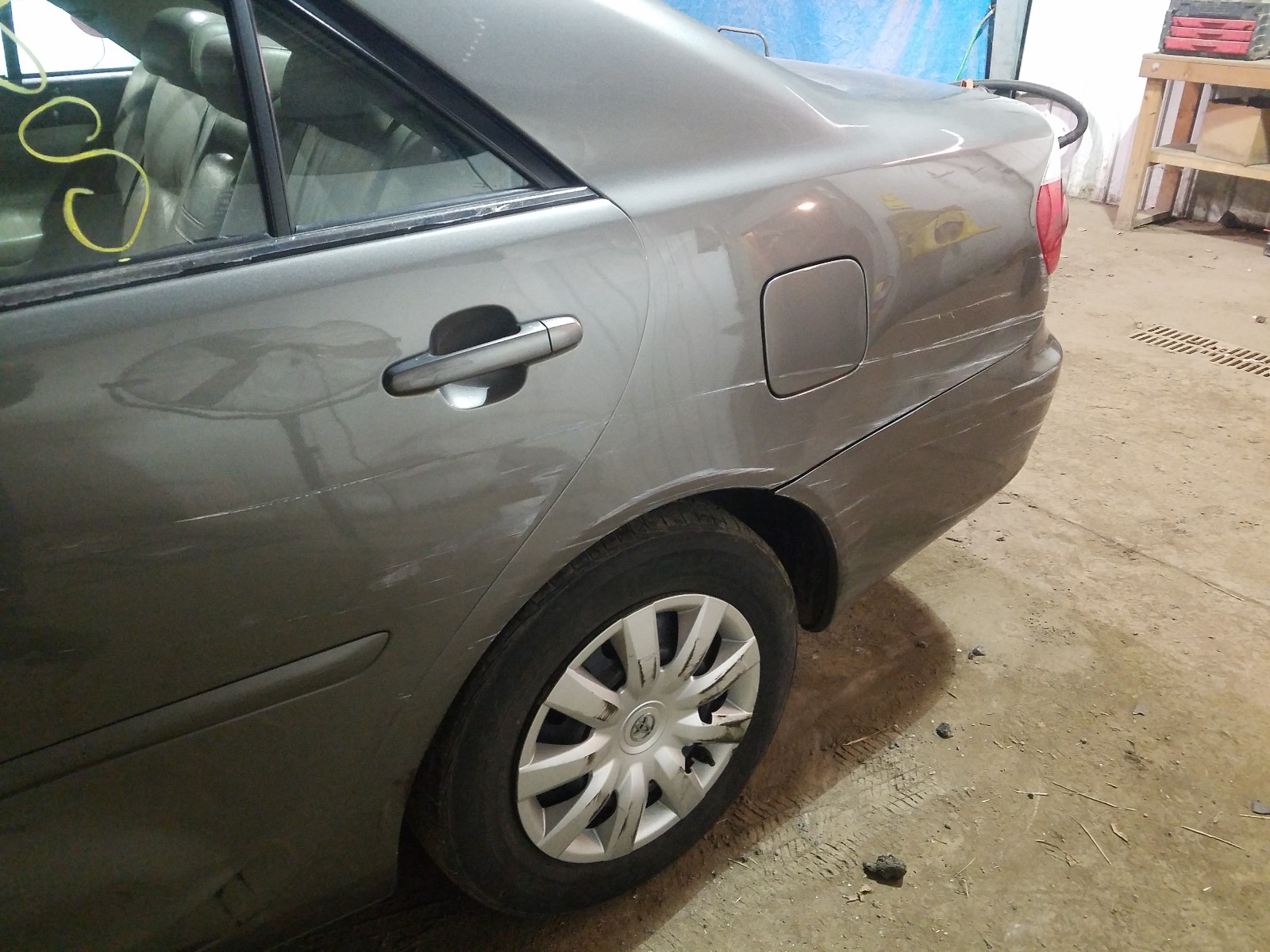 Photo 9 VIN: 4T1BE32K66U724136 - TOYOTA CAMRY LE 