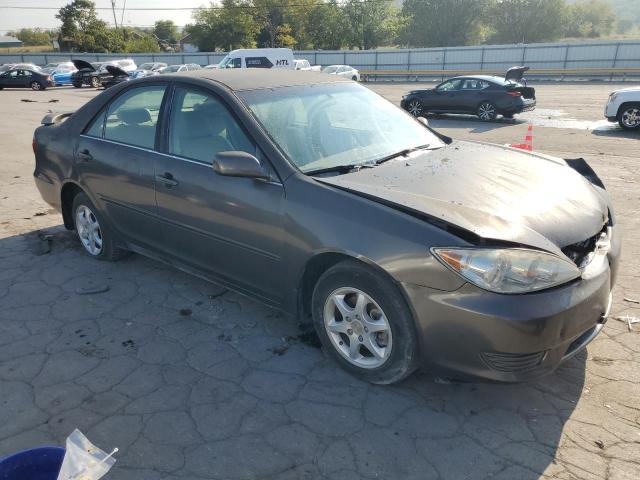 Photo 3 VIN: 4T1BE32K66U725819 - TOYOTA CAMRY LE 