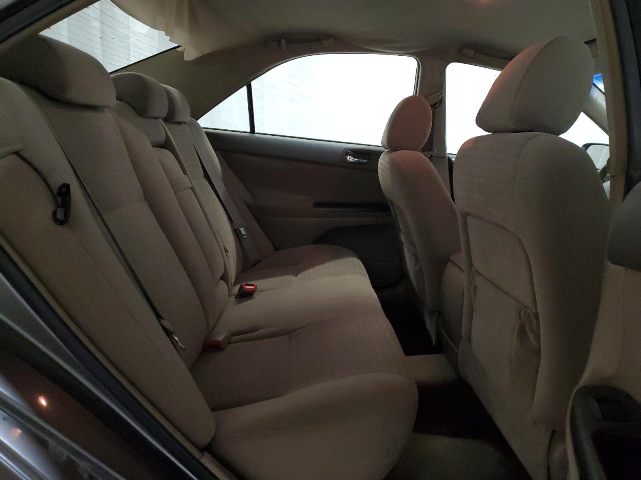 Photo 9 VIN: 4T1BE32K66U731118 - TOYOTA CAMRY LE 