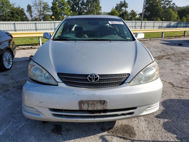 Photo 4 VIN: 4T1BE32K72U005813 - TOYOTA CAMRY LE 