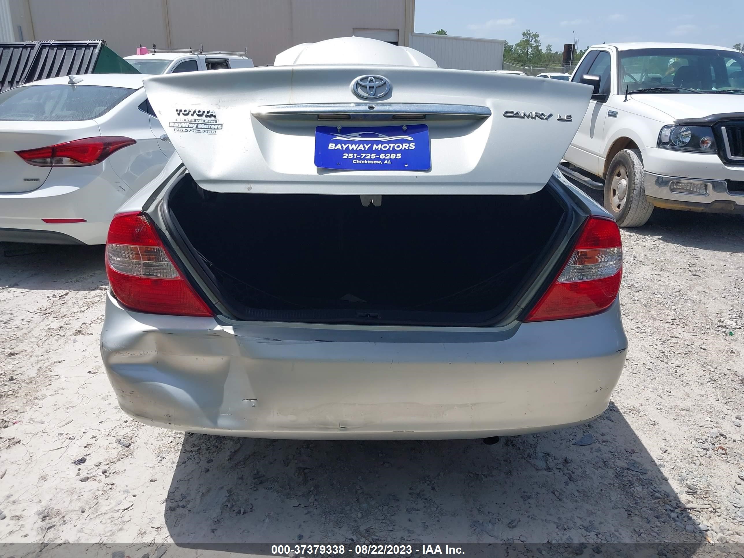 Photo 5 VIN: 4T1BE32K72U087560 - TOYOTA CAMRY 