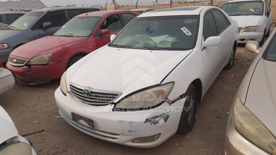 Photo 3 VIN: 4T1BE32K72U104311 - TOYOTA CAMRY 