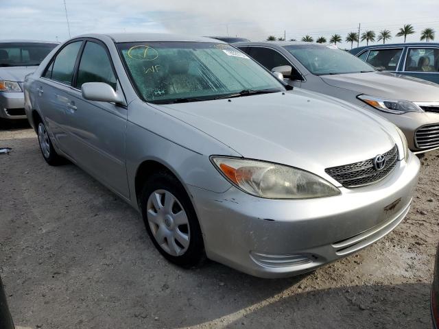 Photo 3 VIN: 4T1BE32K72U516714 - TOYOTA CAMRY LE 