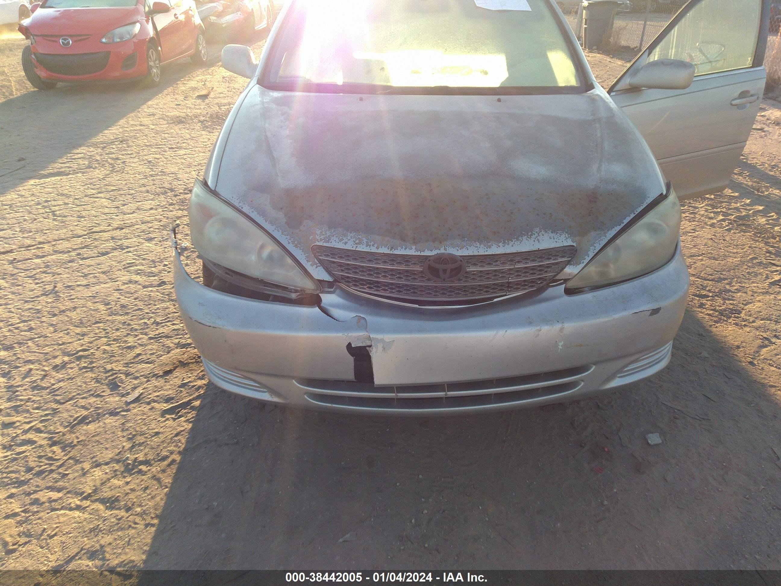 Photo 5 VIN: 4T1BE32K72U521279 - TOYOTA CAMRY 