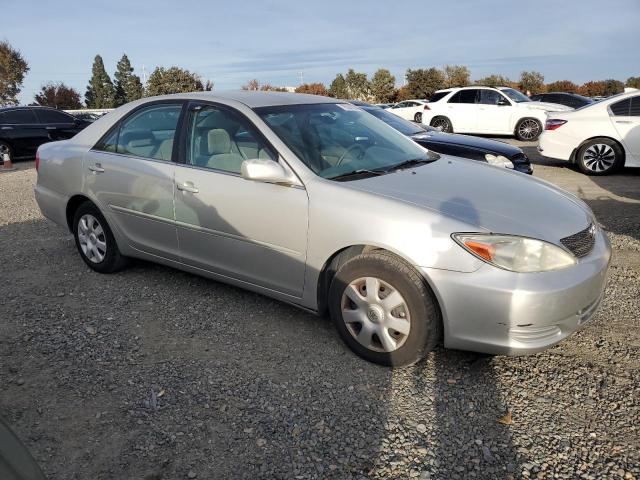 Photo 3 VIN: 4T1BE32K72U550765 - TOYOTA CAMRY LE 