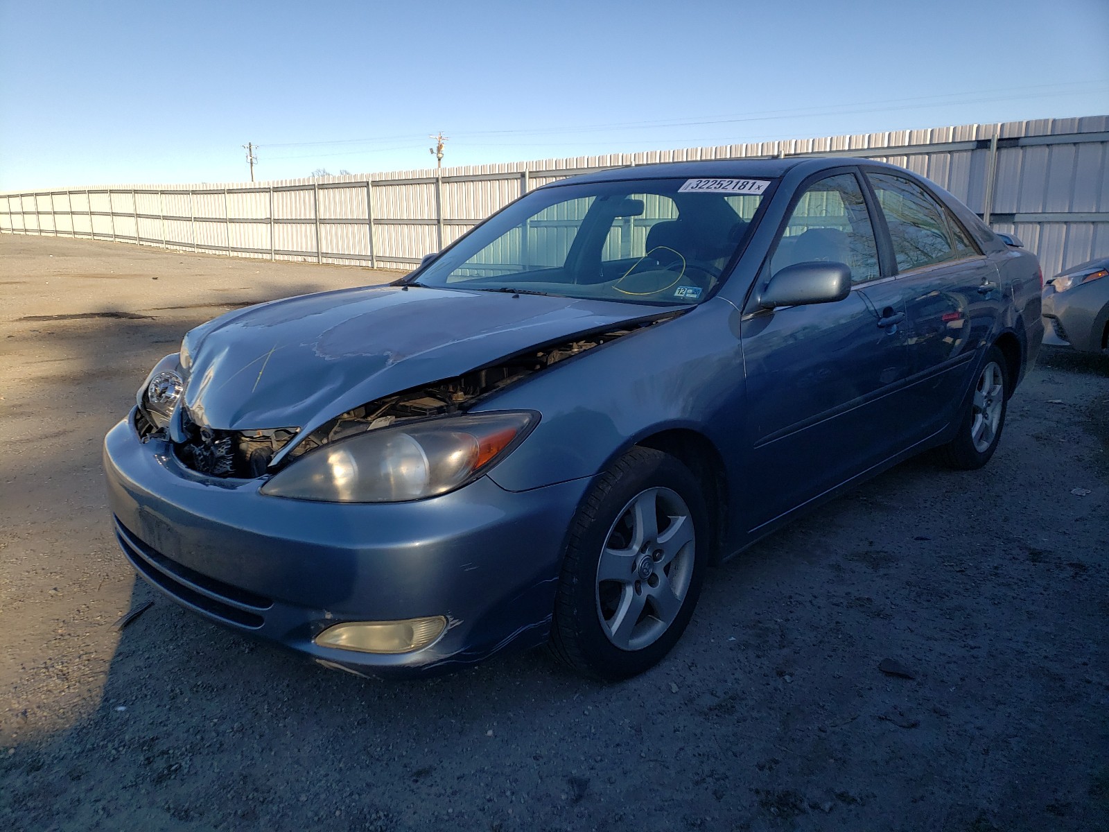 Photo 1 VIN: 4T1BE32K72U576380 - TOYOTA CAMRY LE 