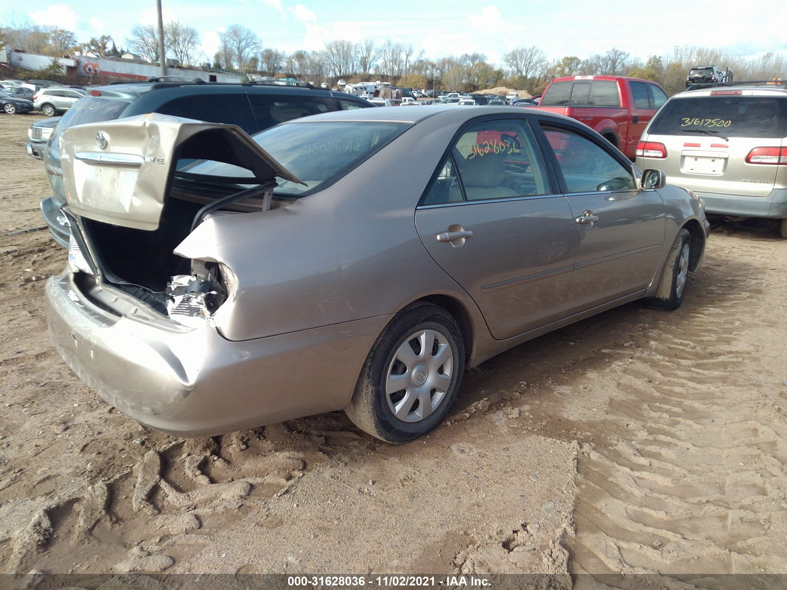 Photo 3 VIN: 4T1BE32K73U195050 - TOYOTA CAMRY 