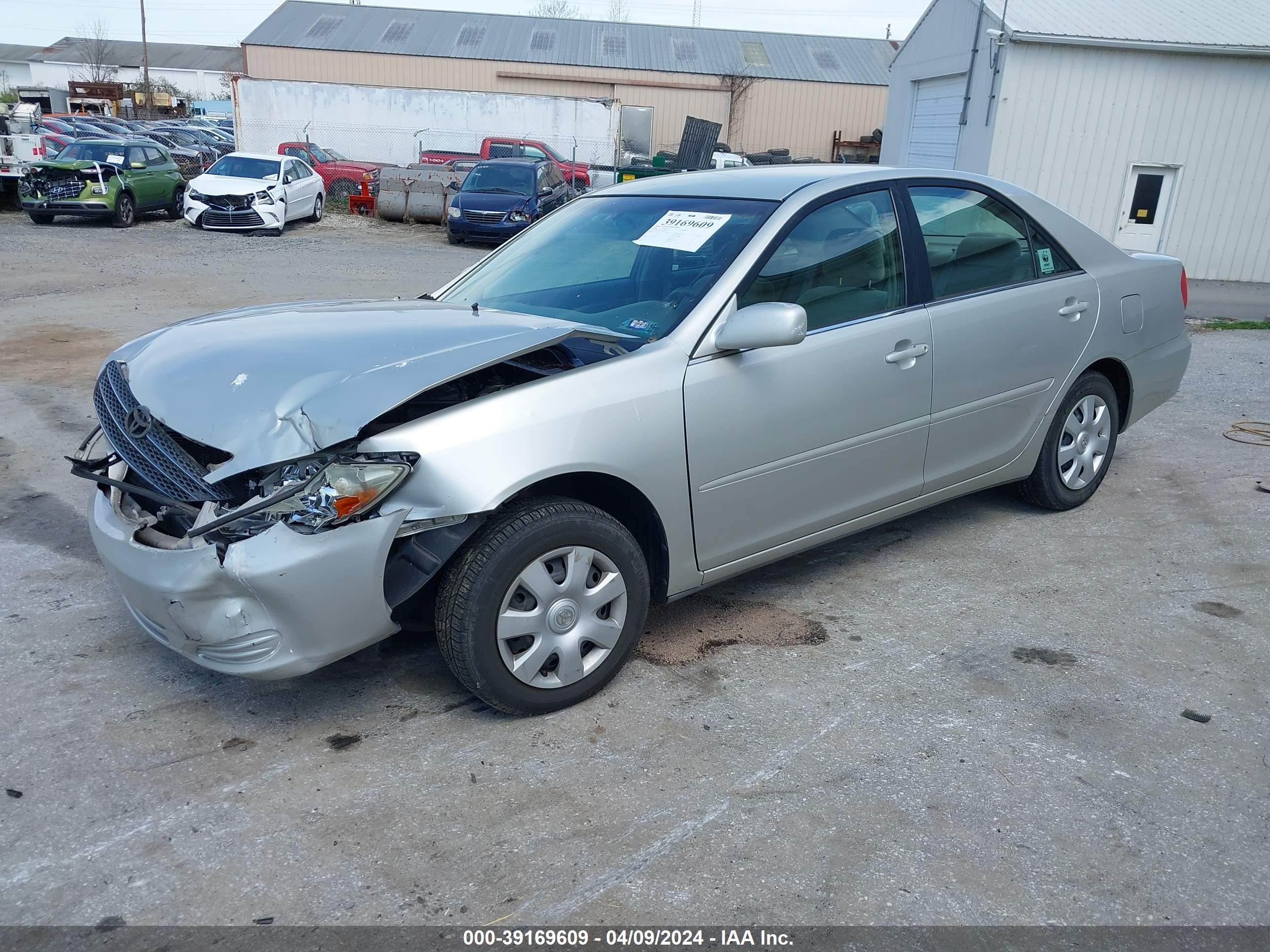 Photo 1 VIN: 4T1BE32K73U212364 - TOYOTA CAMRY 