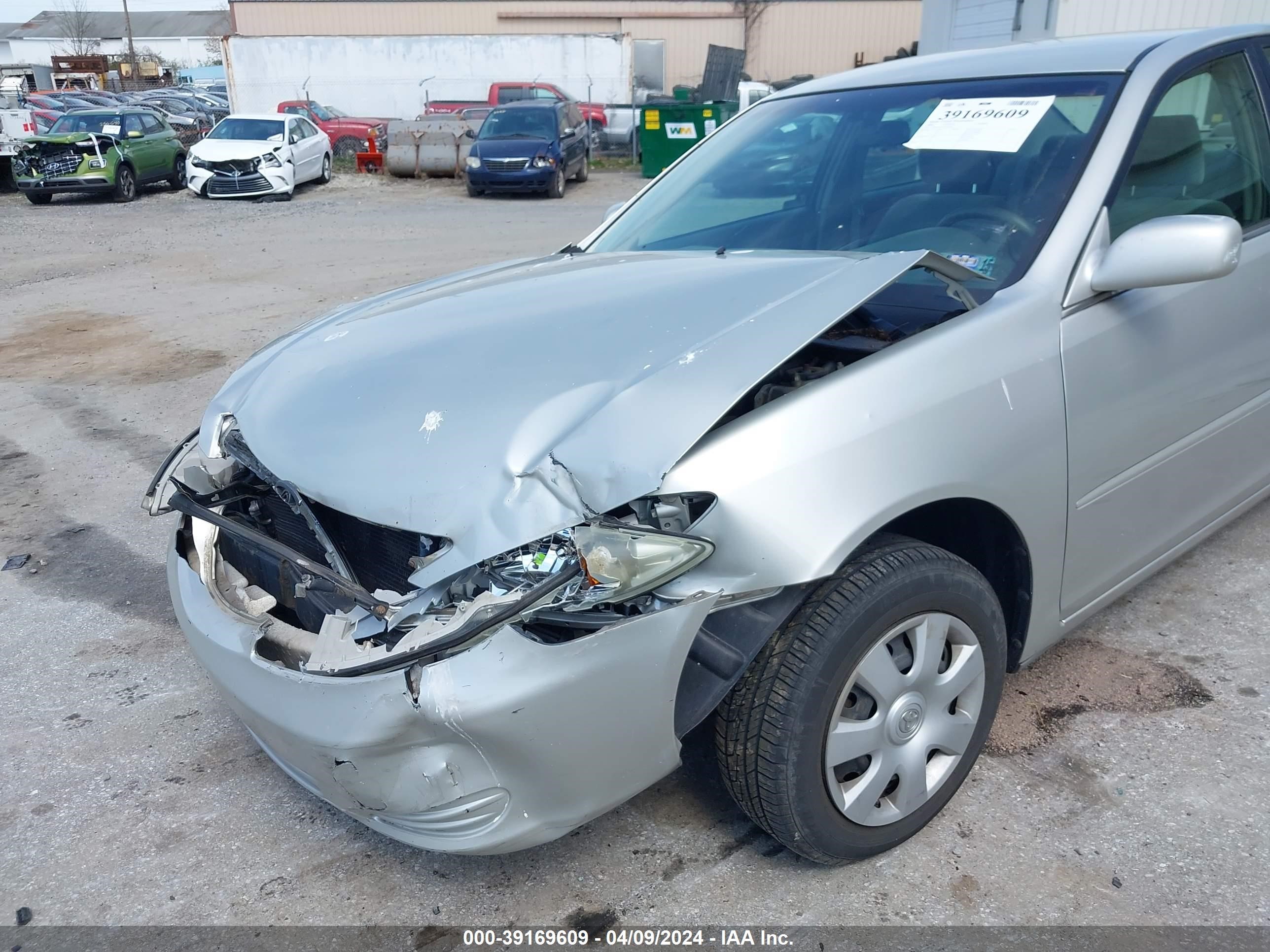 Photo 17 VIN: 4T1BE32K73U212364 - TOYOTA CAMRY 