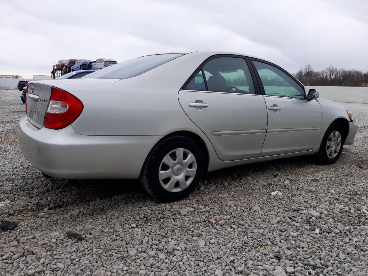 Photo 2 VIN: 4T1BE32K73U218746 - TOYOTA CAMRY 