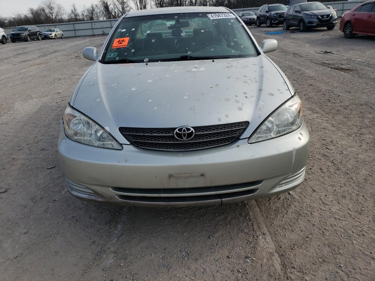 Photo 4 VIN: 4T1BE32K73U696424 - TOYOTA CAMRY 