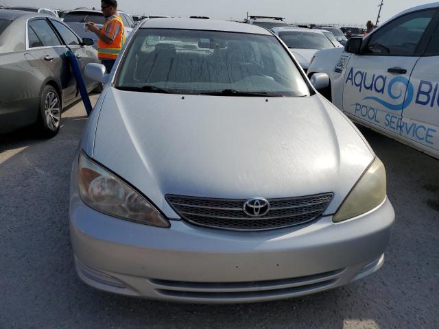 Photo 4 VIN: 4T1BE32K73U706952 - TOYOTA CAMRY LE 