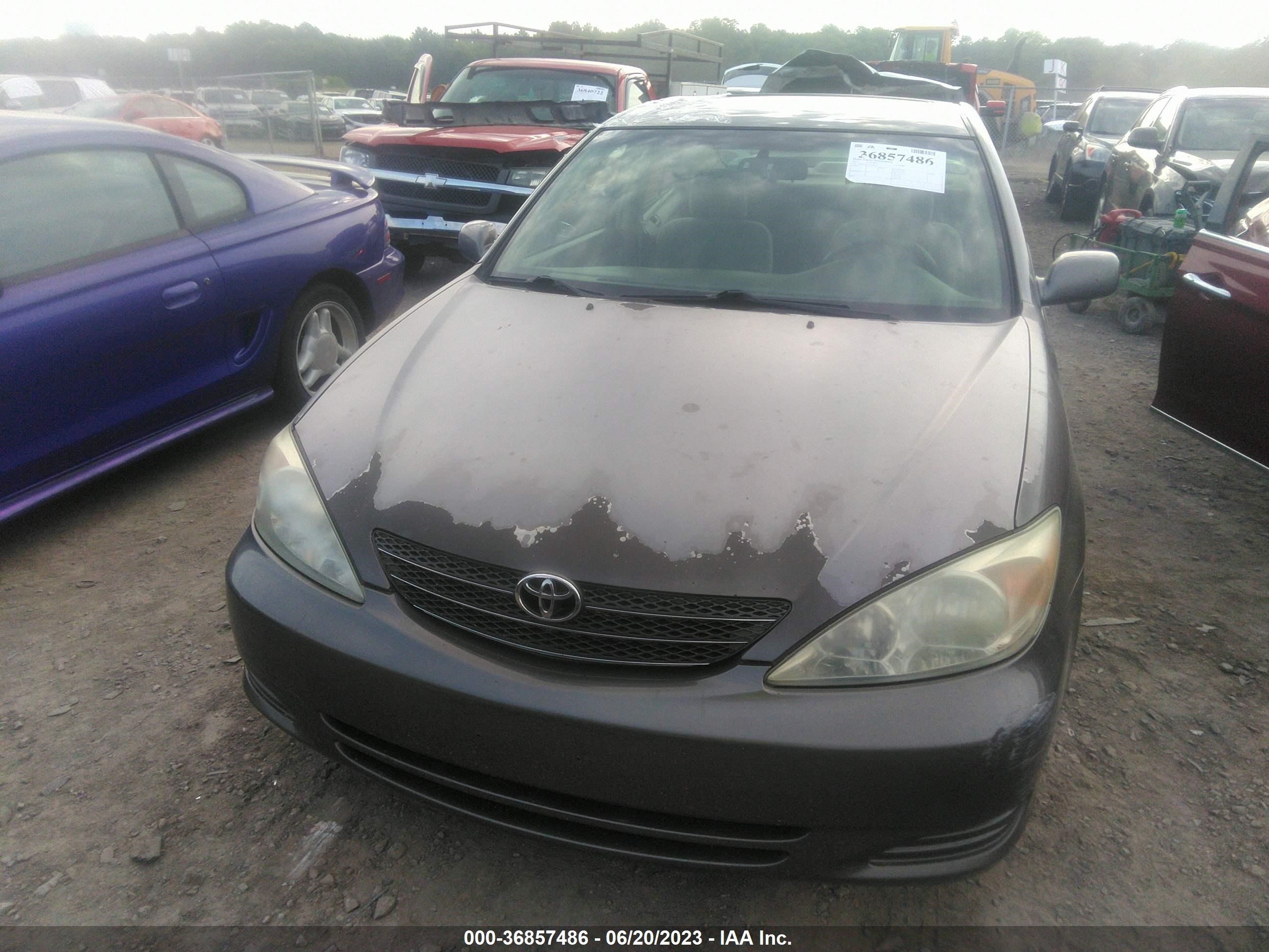 Photo 11 VIN: 4T1BE32K73U770277 - TOYOTA CAMRY 