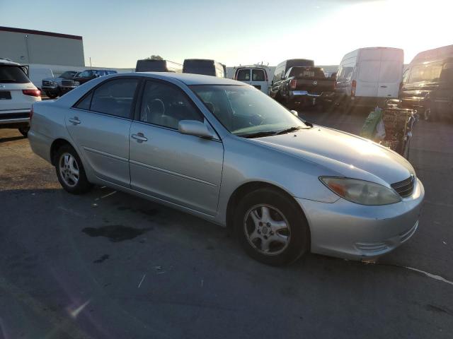 Photo 3 VIN: 4T1BE32K74U286031 - TOYOTA CAMRY LE 