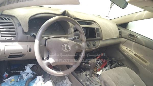 Photo 9 VIN: 4T1BE32K74U288314 - TOYOTA CAMRY 