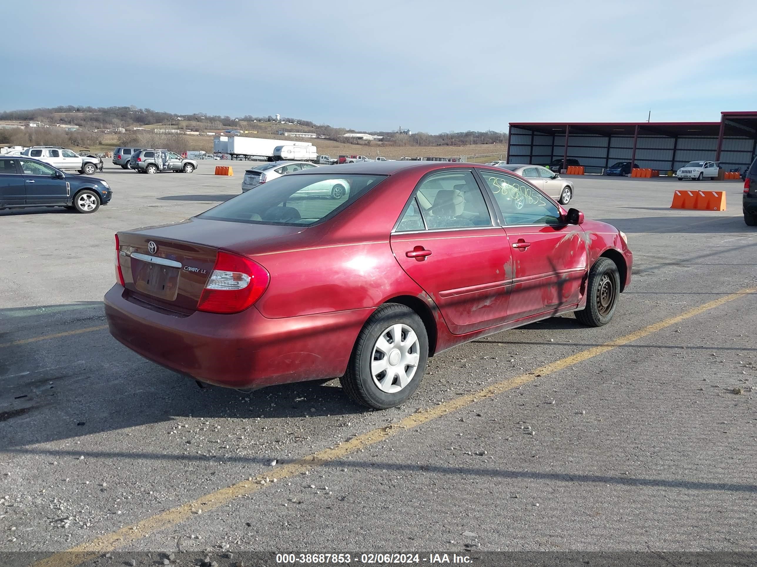 Photo 3 VIN: 4T1BE32K74U332425 - TOYOTA CAMRY 