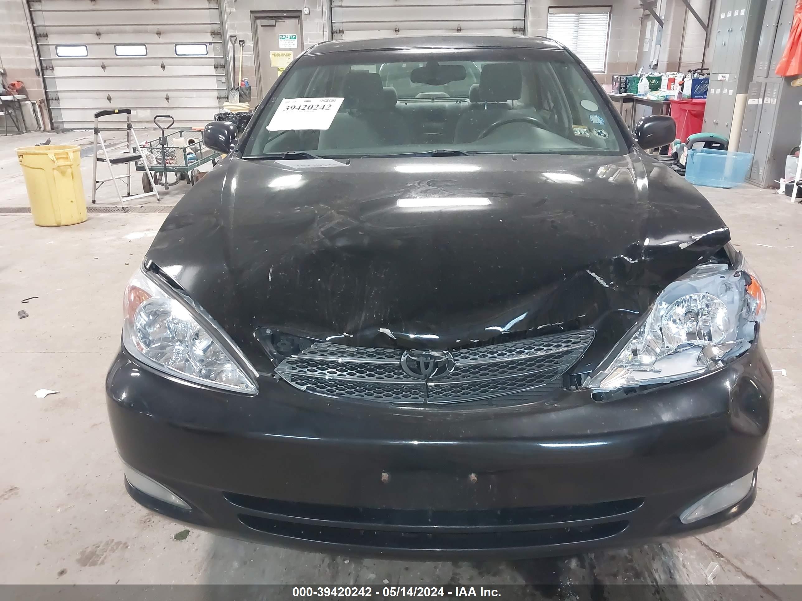 Photo 11 VIN: 4T1BE32K74U337785 - TOYOTA CAMRY 