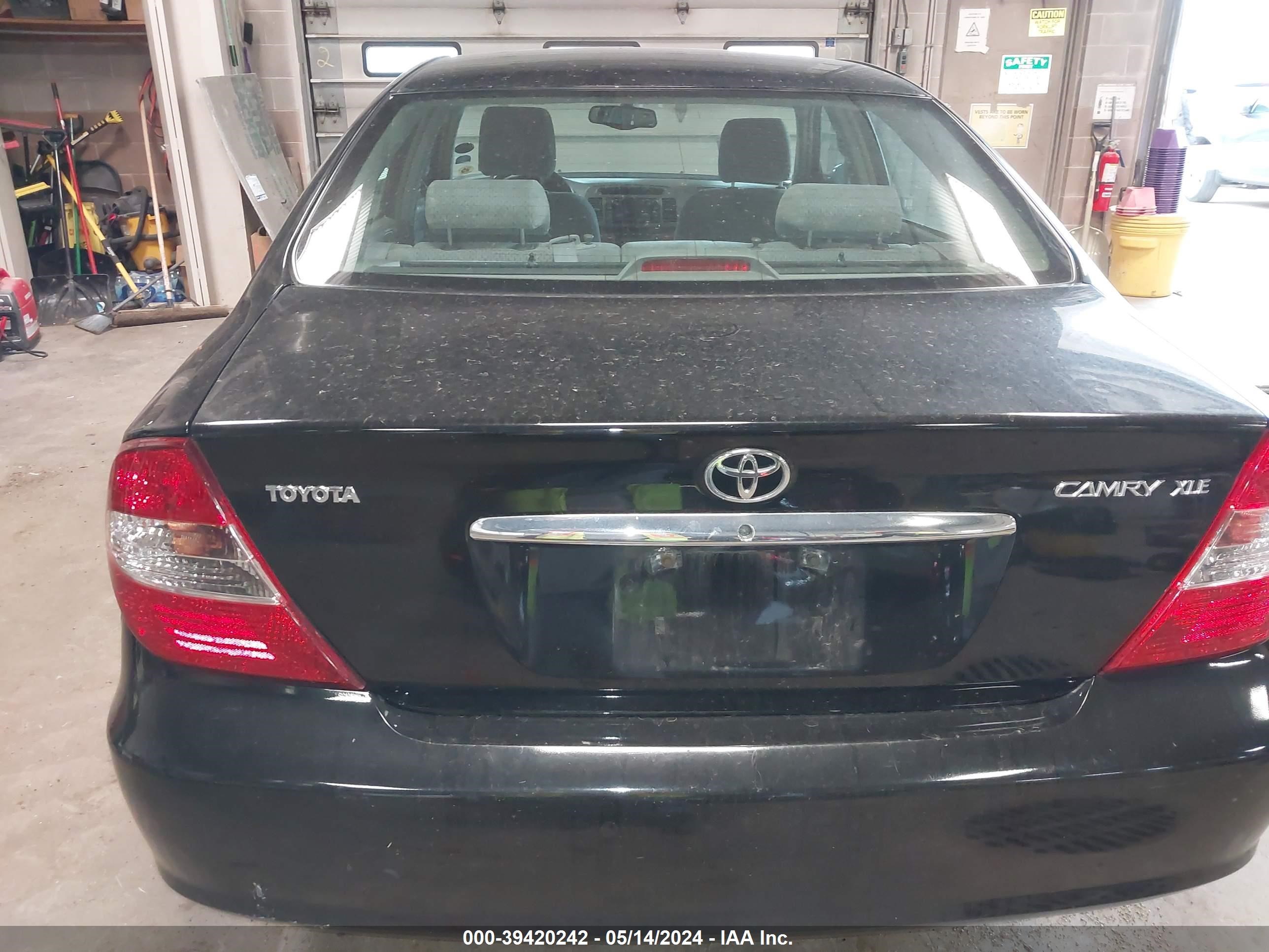 Photo 15 VIN: 4T1BE32K74U337785 - TOYOTA CAMRY 