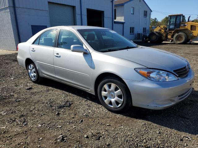 Photo 3 VIN: 4T1BE32K74U834545 - TOYOTA CAMRY 