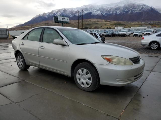 Photo 3 VIN: 4T1BE32K74U900950 - TOYOTA CAMRY 