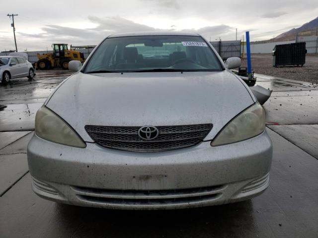 Photo 4 VIN: 4T1BE32K74U900950 - TOYOTA CAMRY 