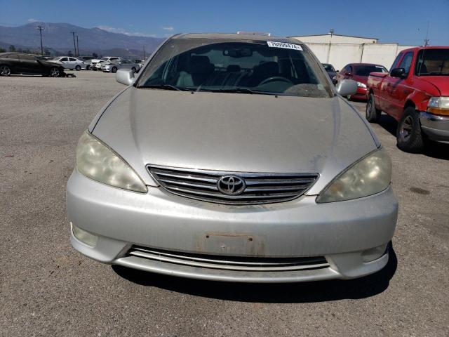 Photo 4 VIN: 4T1BE32K75U010823 - TOYOTA CAMRY LE 