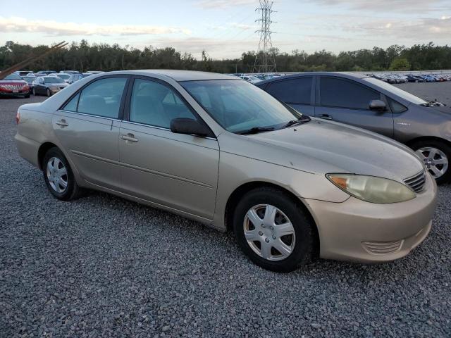 Photo 3 VIN: 4T1BE32K75U038010 - TOYOTA CAMRY LE 