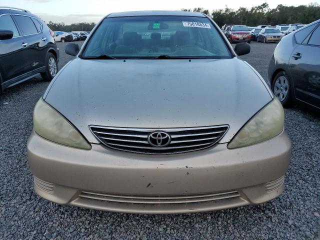 Photo 4 VIN: 4T1BE32K75U038010 - TOYOTA CAMRY LE 