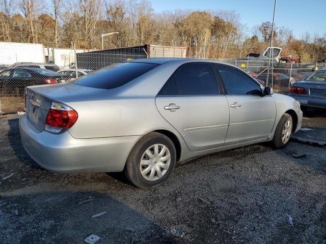 Photo 2 VIN: 4T1BE32K75U069340 - TOYOTA CAMRY LE 