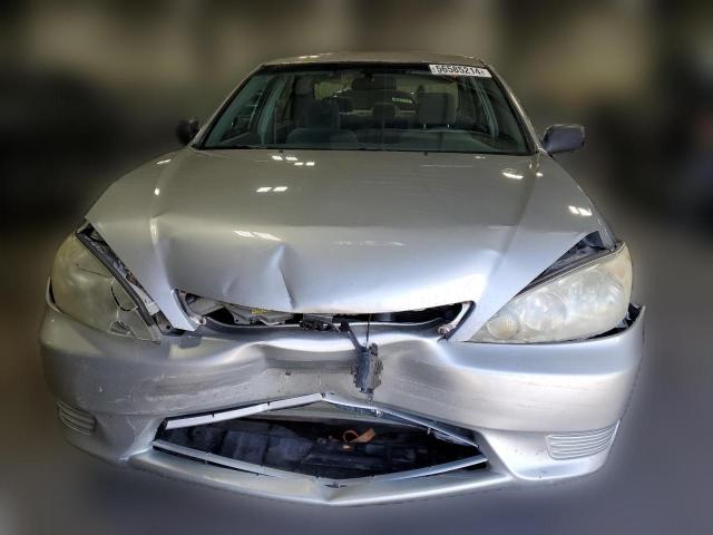 Photo 4 VIN: 4T1BE32K75U093394 - TOYOTA CAMRY 