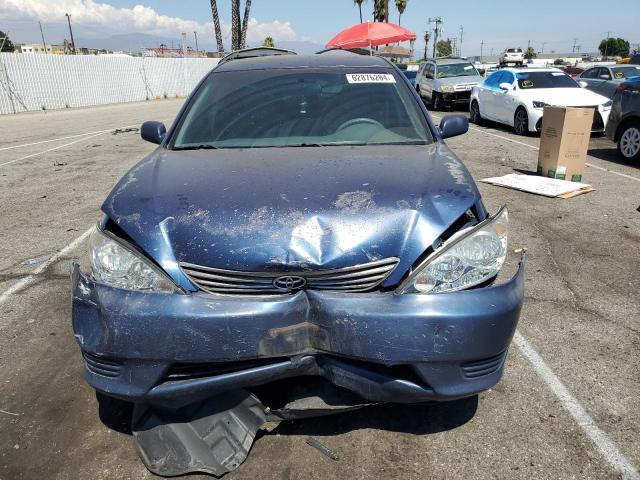 Photo 4 VIN: 4T1BE32K75U386342 - TOYOTA CAMRY 