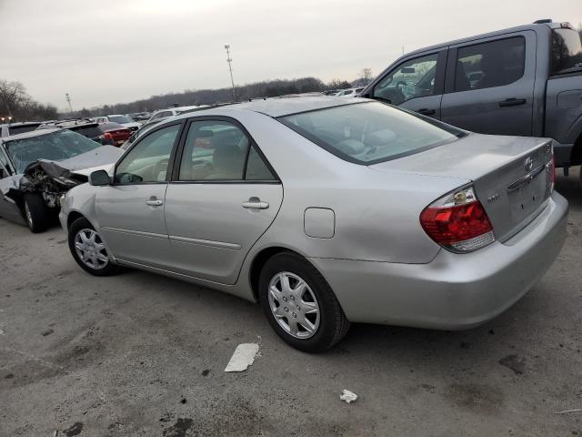 Photo 1 VIN: 4T1BE32K75U393789 - TOYOTA CAMRY 