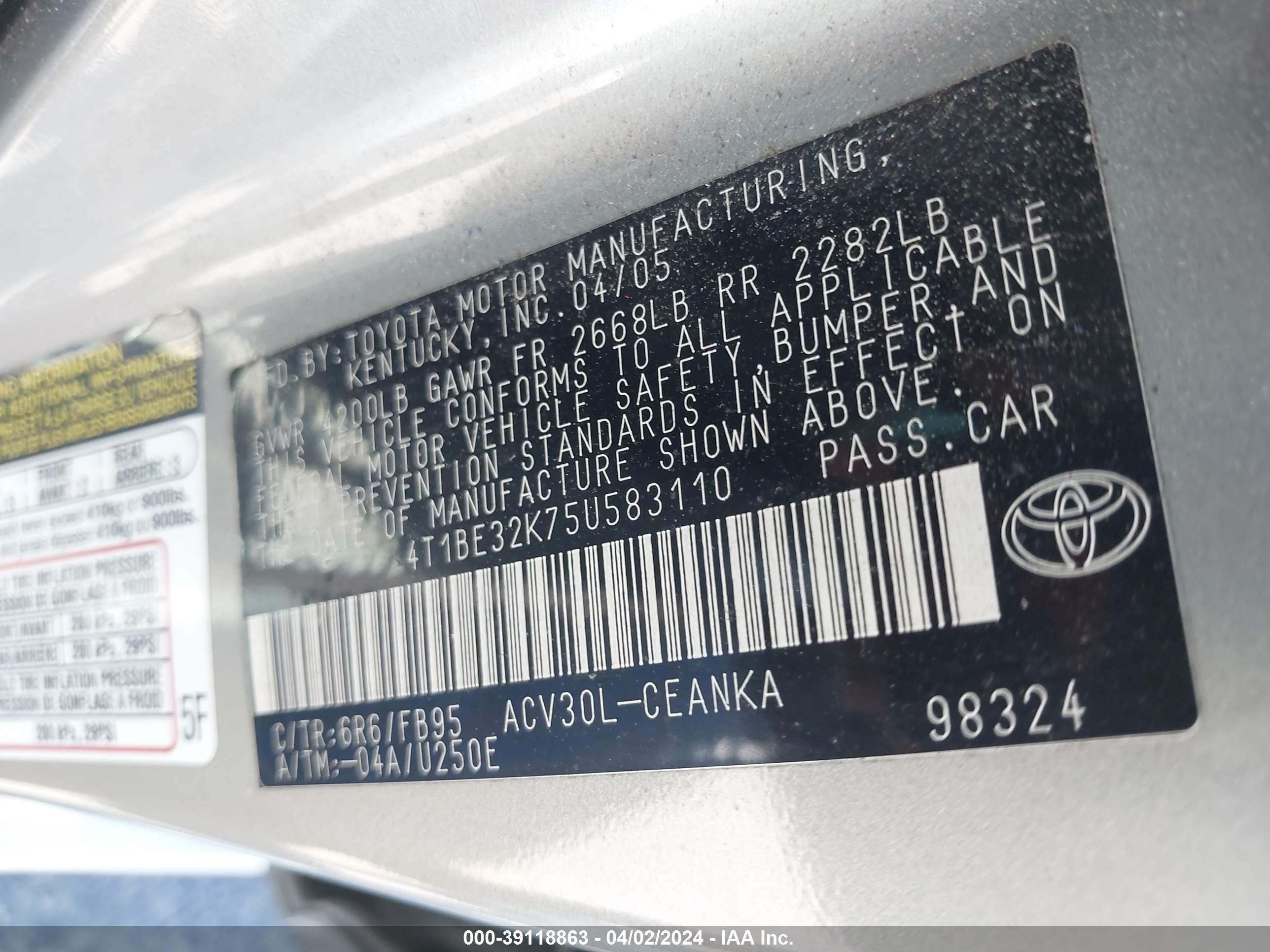 Photo 8 VIN: 4T1BE32K75U583110 - TOYOTA CAMRY 