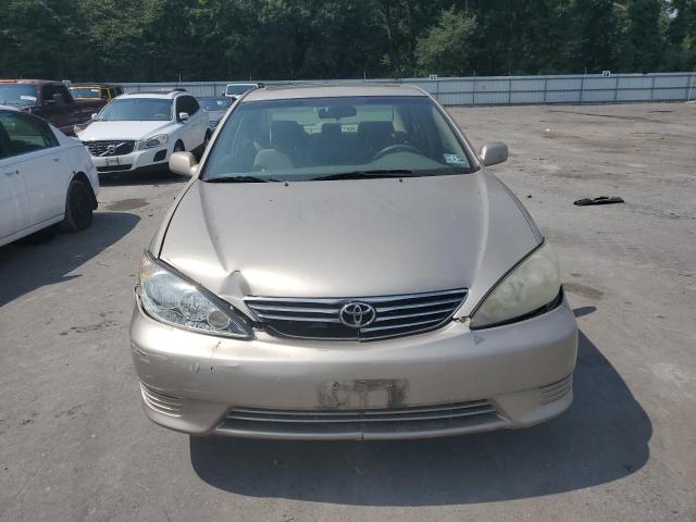 Photo 4 VIN: 4T1BE32K75U590140 - TOYOTA CAMRY 