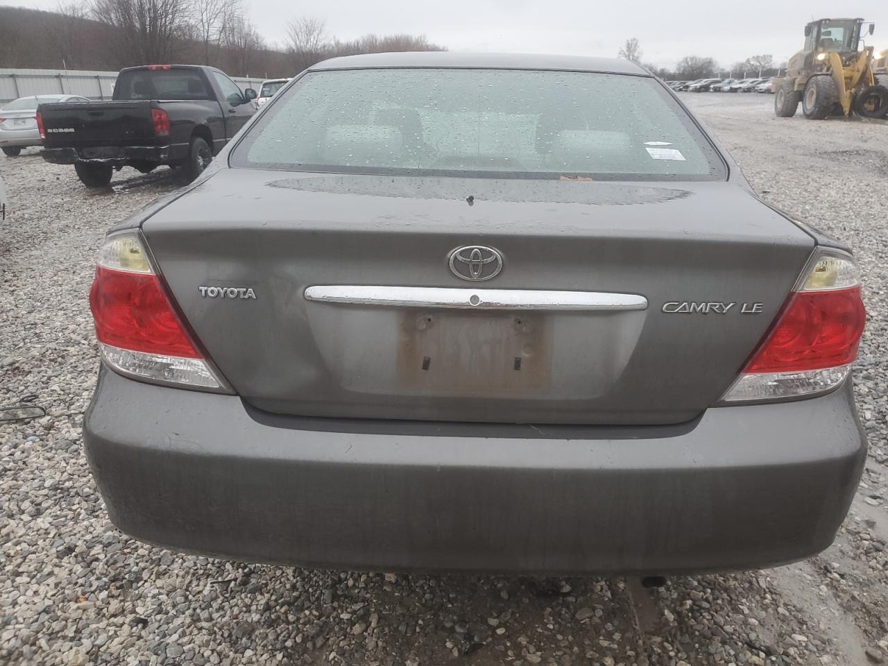 Photo 5 VIN: 4T1BE32K75U616753 - TOYOTA CAMRY 