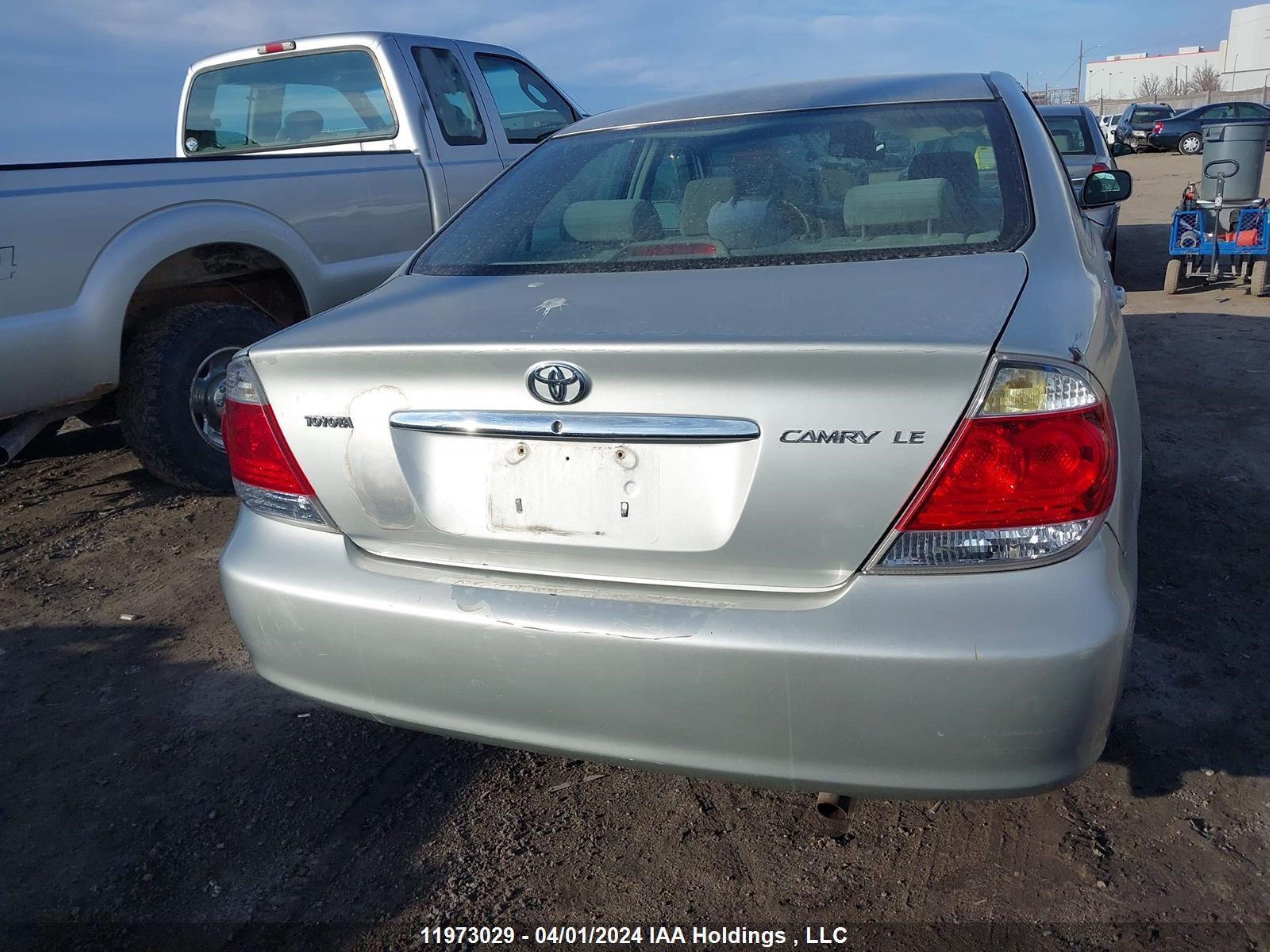 Photo 15 VIN: 4T1BE32K75U954573 - TOYOTA CAMRY 