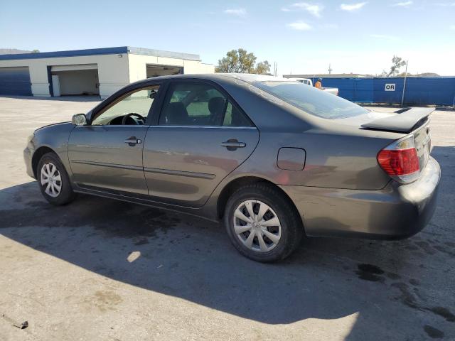 Photo 1 VIN: 4T1BE32K75U965217 - TOYOTA CAMRY LE 