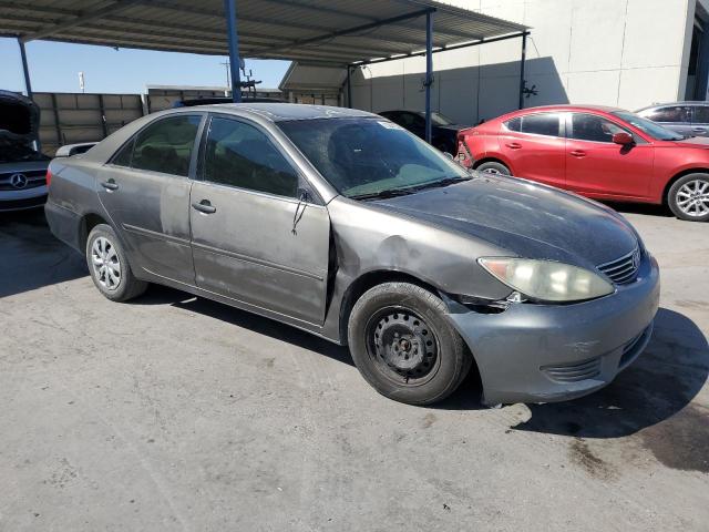 Photo 3 VIN: 4T1BE32K75U965217 - TOYOTA CAMRY LE 