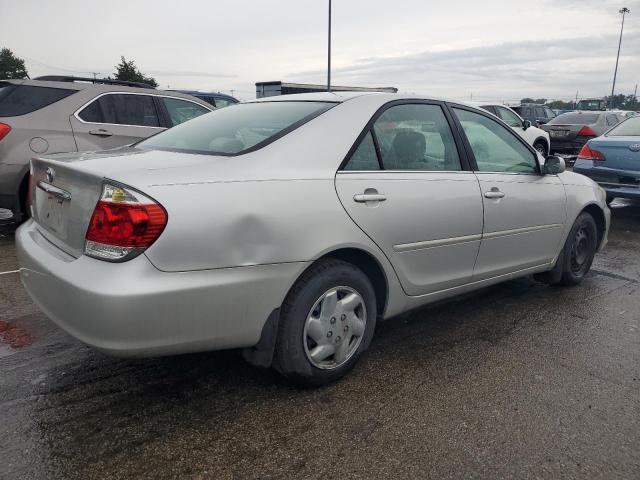 Photo 2 VIN: 4T1BE32K75U990683 - TOYOTA CAMRY LE 