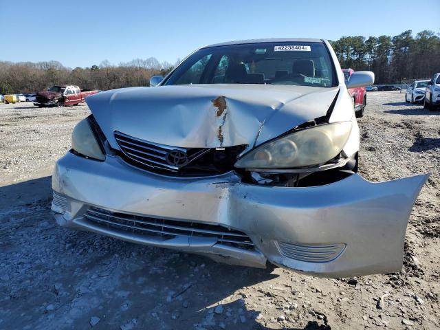 Photo 4 VIN: 4T1BE32K75U996144 - TOYOTA CAMRY 