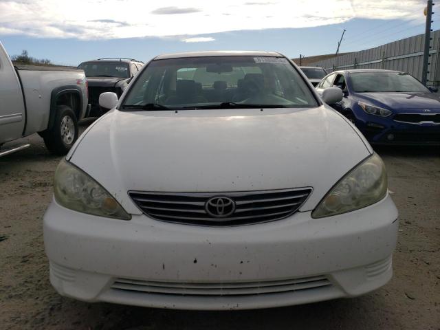 Photo 4 VIN: 4T1BE32K76U721665 - TOYOTA CAMRY LE 